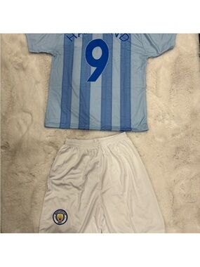 Manchester City Haaland #9 Unisex Youth Soccer Kit NIP size 14